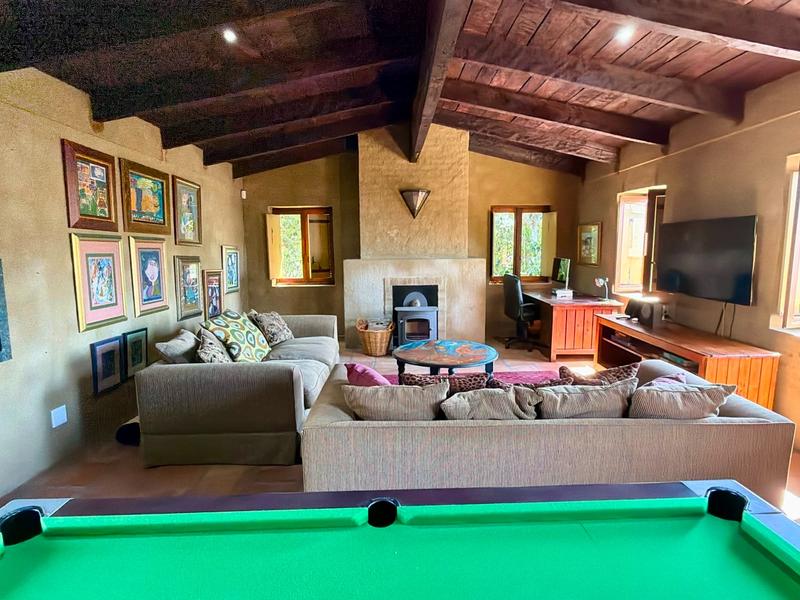 7 Bedroom Property for Sale in Westcliff Western Cape